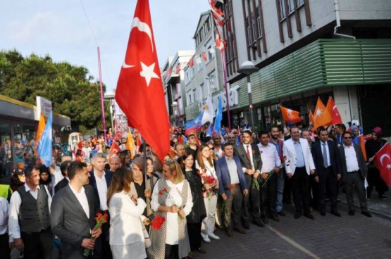 Ak Parti Ataşehir Yürüyüşü 2015