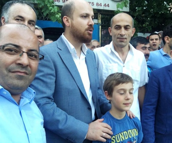 Ak Parti Sokak İftarı Bilal Erdoğan 2016