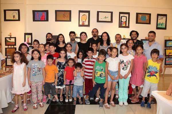 Ataşehir'de Yaz Sanat Okulu Öğrencilerinden Sergi