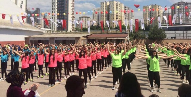 Ataşehir 19 Mayıs Törennleri, Okul Kutlamaları 2016
