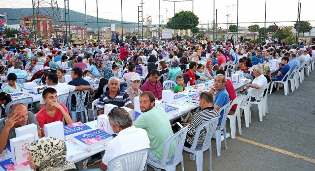 Ataşehir Belediyesi Ferhatpaşa İftarı 2016