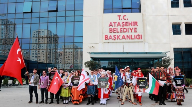 ATAŞEHİR’DE DÜNYA DANS GÜNÜ ŞOV