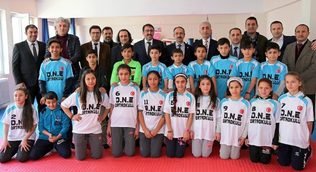 Ataşehir, Duriye Nuriye Öğrencileri Spor sınıfına kavuştu