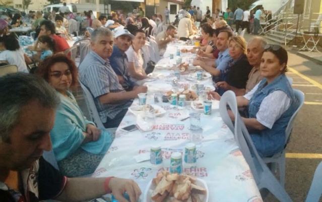 Ataşehir Engelliler Derneği 2016 Ramazan Etkinlik Fotoları