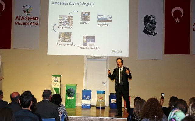 Ataşehir'de Gelecek İçin Geri Dönüşüm” konulu eğitim semineri düzenlendi