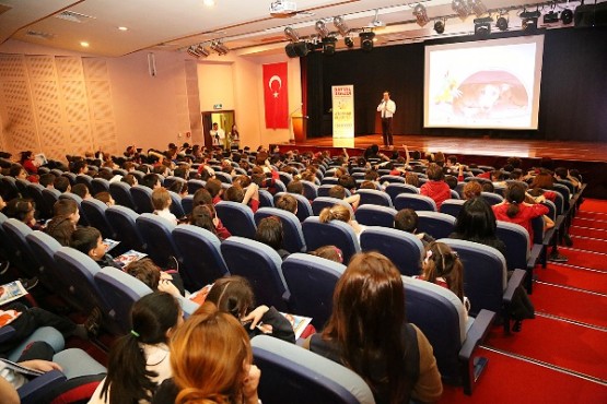 Ataşehir’de Hayvan Sevgisi Seminerleri