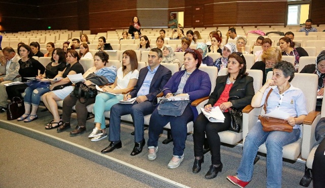 Ataşehir'de Kansere karşı bilinçlendirme semineri düzenlendi