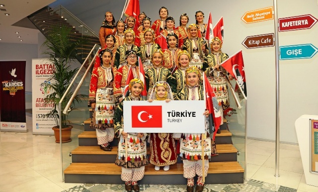 Ataşehir Belediyesi Kardeş Kültürler Festivali 2016