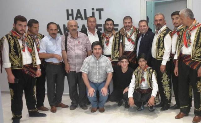 Ataşehir Kardeş Kültürler Festivali, Mustafa Saffet Kültür Merkezi, Yaren