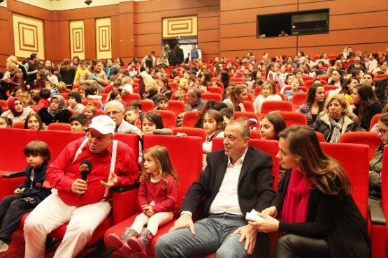 Ataşehir Belediyesi Tiyatro Şenliği 2015