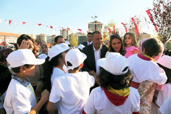 Ataşehir Yaza veda, Okula Merhaba Şenliği