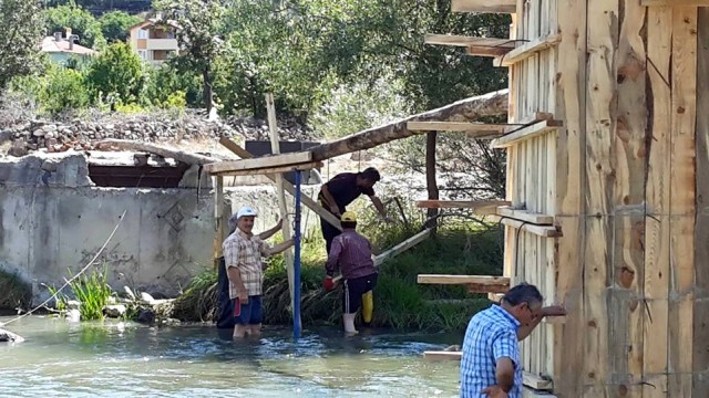 Çörekçiler Köyü Kağnı Çeçidi Köprü Yapımı 2015