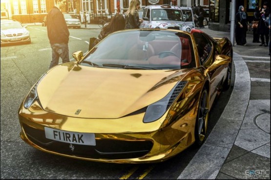 Ferrari Gold Taksi 2015