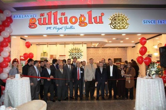 Güllüoğlu Ataşehir Brandium AVM Şubesi, Açılış Fotoları
