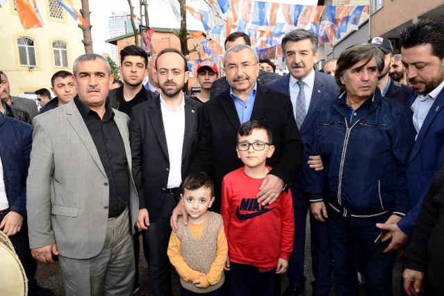 Ak Parti Ataşehir Belediye Başkan Adayı İsmail Erdem. Yenisahra Barbaros Sevgi Yürüyüşü 2019