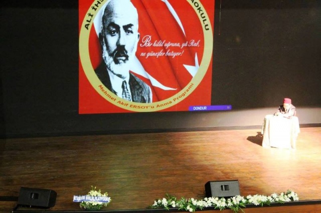 Mehmet Akif Ersoy Ataşehir'de  Anıldı