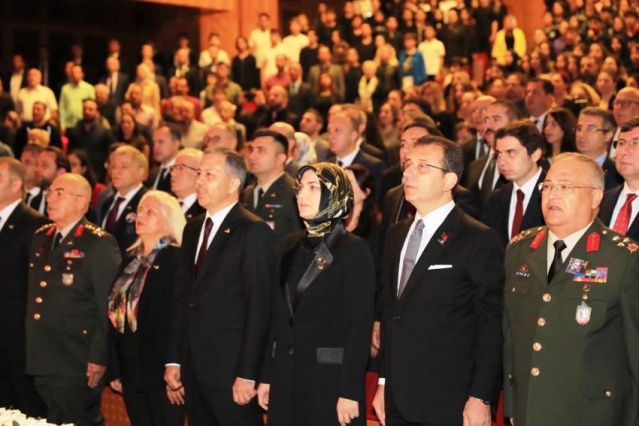 Gazi Mustafa Kemal Atatürk İstanbulda Törenlerle anıldı