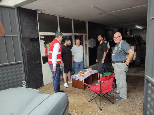 ATAŞEHİR BELEDİYE BAŞKANI ONURSAL ADIGÜZEL'İN 100 GÜNLÜK HİZMET KARNESİ