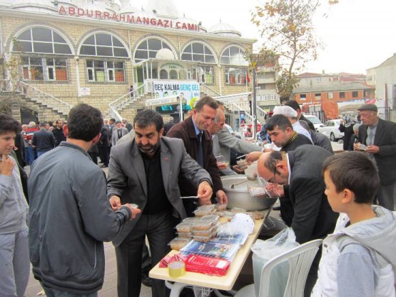 Sultanbeyli Çankırılılar Derneği Aşure Dağıtımı 2014