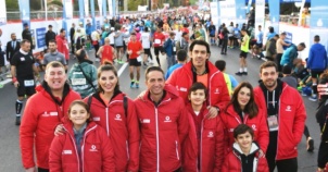 VODAFONE İSTANBUL MARATONU’NA ÜNLÜ AKINI