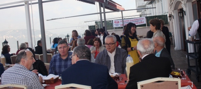 TÖBANK, Türkiye Öğretmenler bankası Emeklileri Geleneksel Kahvaltı Fotoları