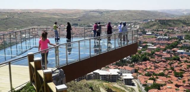 Türkiye'nin En Büyük Cam Seyir Terası Çankırıda