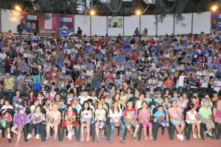 12.KADIKÖY BELEDİYESİ ÇOCUK TİYATRO FESTİVALİ BAŞLADI