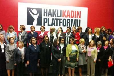 İstanbul'un kadın vekil adayları 'Haklı Kadın'la buluştu