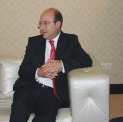 CHP Denizli Milletvekili adayı İLHAN CİHANER Ataşehir Belediyesi'ni ziyaret etti 