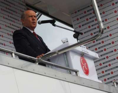 MHP lideri Bahçeli, İstanbul Kazlıçeşme mitinginde gövde gösterisi yaptı.