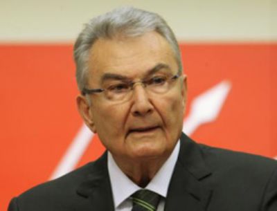 CHP Genel Başkanı Deniz Baykal'ın oy kullandığı sandıktan CHP birinci parti olarak çıktı.