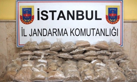 Jandarma zehir tacirlerini 63 kilo eroinle yakaladı‏