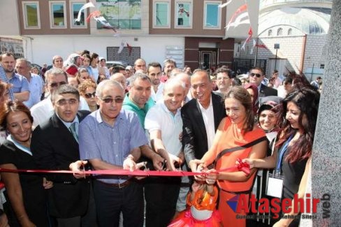Ataşehir Gençlik Merkezi’nin yeni dönem açılışı yapıldı