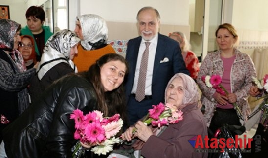 Darülaceze'de Dünya Kadınlar Günü kutlandı