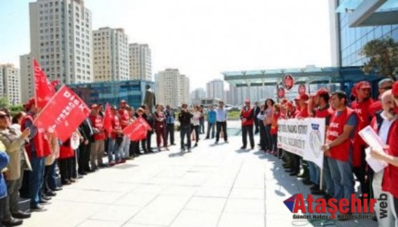Ataşehir Belediyesi çalışanları 1 Mayıs için toplandı