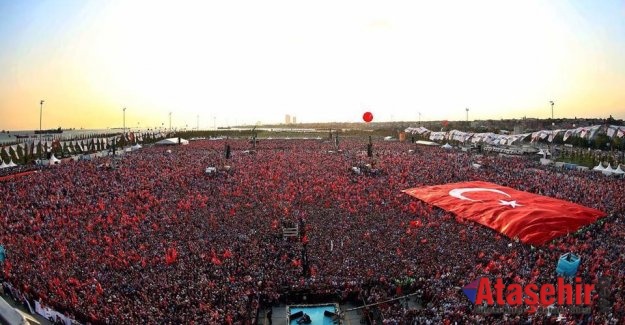 Yenikapı Demokrasi ve Şehitler mitingine kaç kişi katıldı?