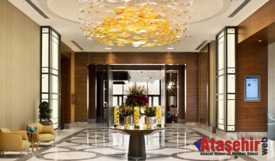 BERKAY, YILBAŞI GECESİ SHERATON GRAND İSTANBUL ATASEHİR’DE