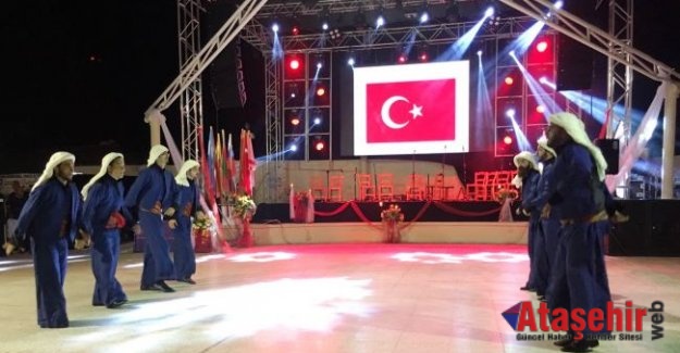 ATAŞEHİR HALK DANSLARI TOPLULUĞU (KKTC) ÖDÜLLE DÖNDÜ