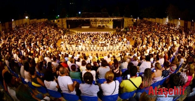 KADIKÖY TİYATRO FESTİVALİ BAŞLADI