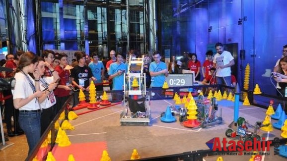 Robot yarışmasında Türk öğrencilerin başarısı