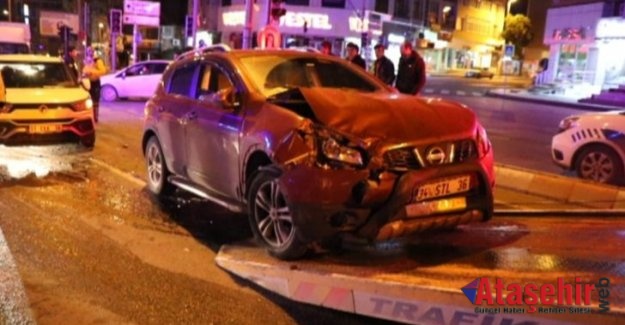 Ataşehir'de Ehliyetsiz genç sürücü kaza yaptı: 2 yaralı