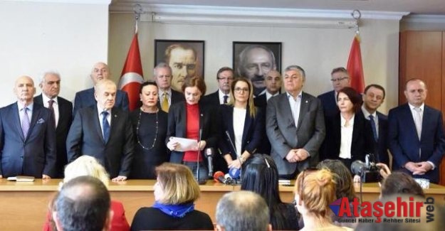 CHP'li 14 belediyede kadınlar yarın izinli sayılacak