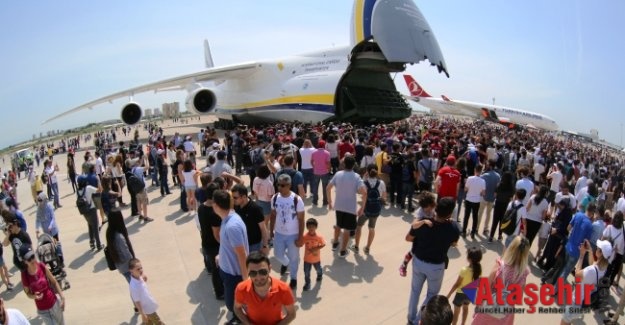Havacılık tutkunları Antalya’ya akın etti!