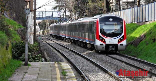 Halkalı-Gebze Banliyö Hattı'nda test treni raylarda