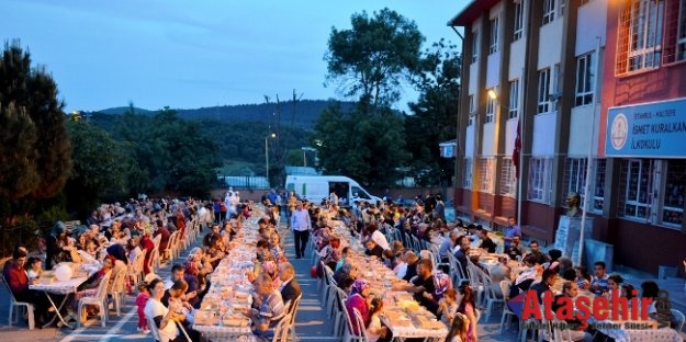 Maltepeliler sevgi sofrasında buluştu