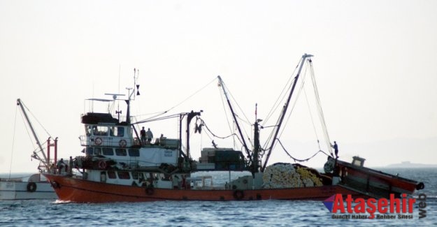 10 metreden küçük balıkçı teknesi sahiplerine destek geliyor