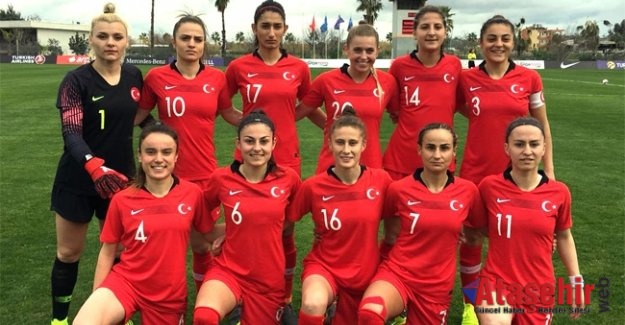 Bayan A Milli Kadın Futbol Takımı'nın aday kadrosu açıklandı