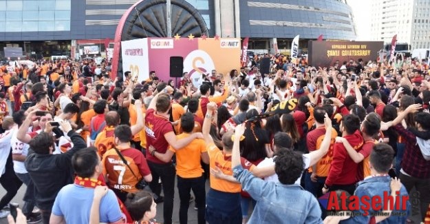 Şampiyon Galatasaray’a Türk Telekom sponsorluğunda özel kutlama