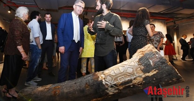 12 sanatçının yer aldığı ‘’YAZ VAKTİ’’ sergisi açıldı