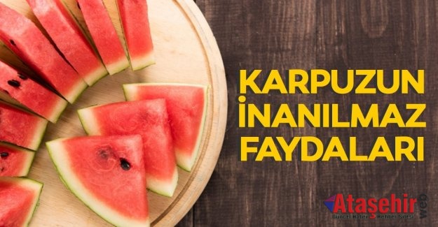 YAZIN KARPUZ TÜKETMENİN 11 FAYDASI